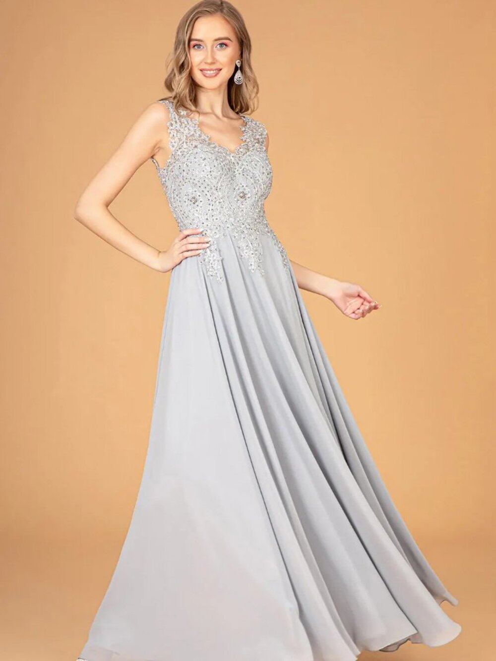 NEW SILVER Chiffon & Embroidered V-Neck Evening Gown Floor Length GL2311